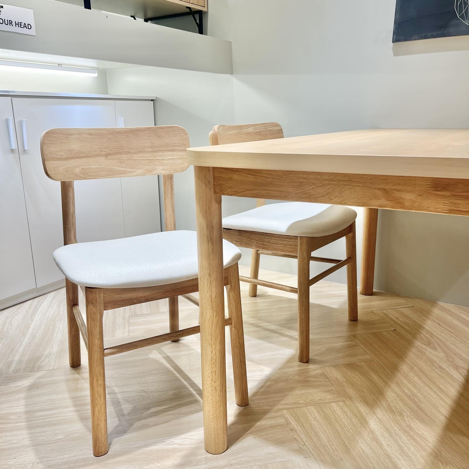 Mesa Dining Table 135 cm - Furniture Source Philippines, image size:1600x1600